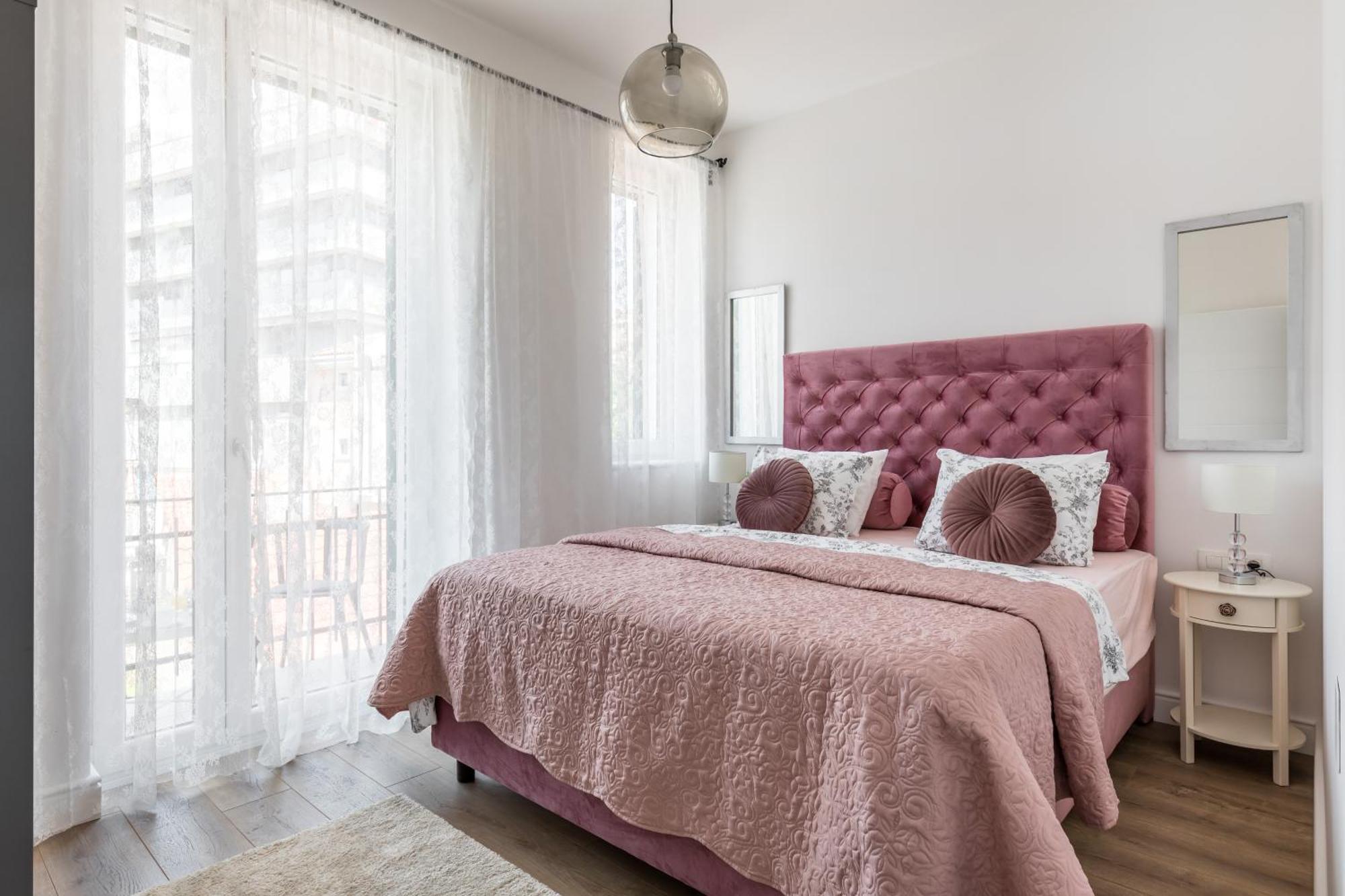 Romantic Apartment With Balcony สปลิท ภายนอก รูปภาพ